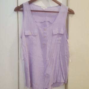 Lavendar tank with pockets and buttons